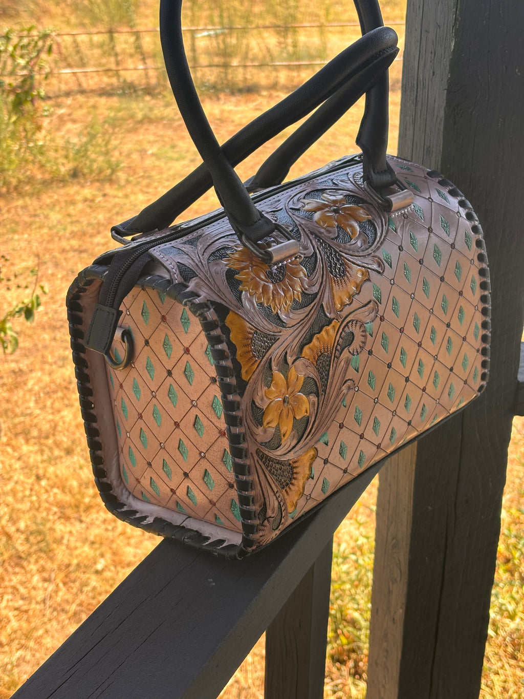 Sunflower Speedy with Hide-Medium 11”