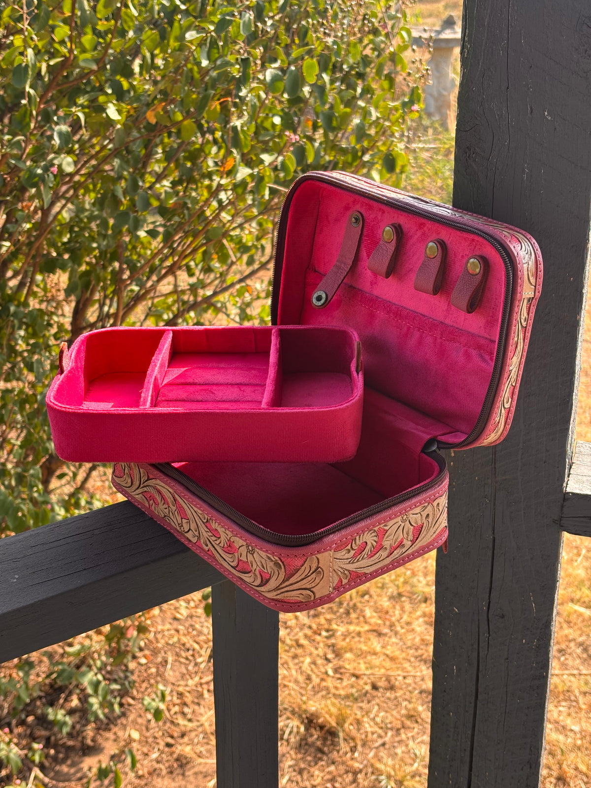 Tooled jewelry box